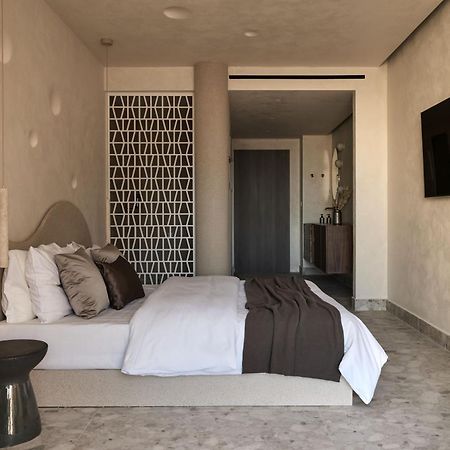 Uzenie All Suites Boutique Resort (Adults Only) Adelianos Kampos Exterior foto